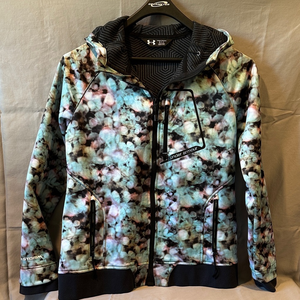 Under Armour Women's Vibrant Patterned Jacket - image 1